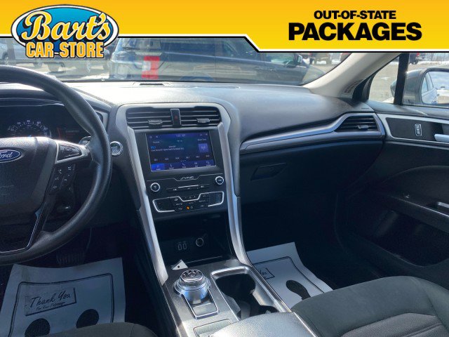 Used 2020 Ford Fusion SE image 22