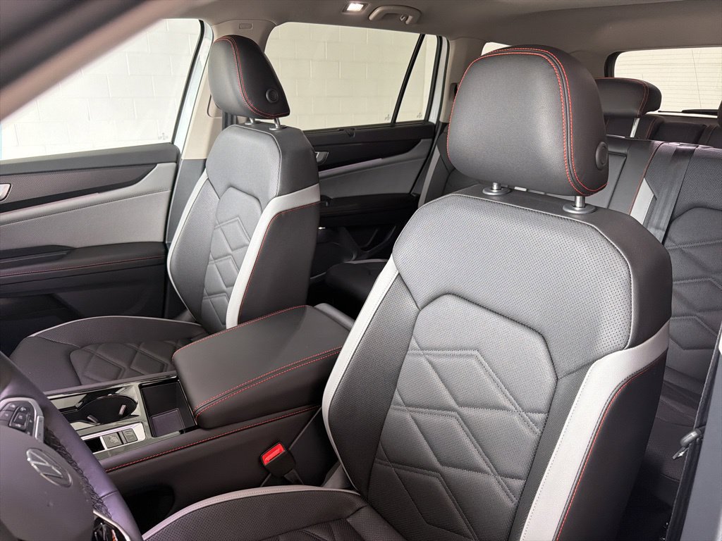 New 2026 Volkswagen Atlas Peak Edition AWD/4WD image 12