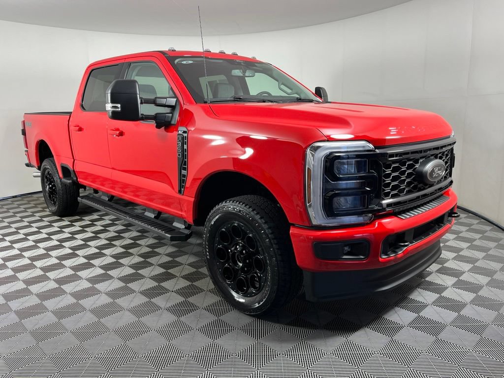 Used 2026 Ford F350 XLT w/ XLT Premium Package AWD/4WD image 14