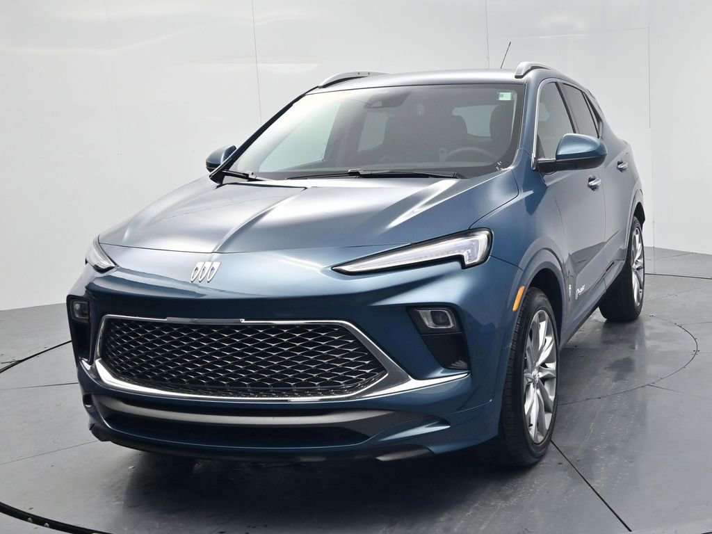 Used 2024 Buick Encore GX Avenir w/ Avenir Convenience Package FWD image 3