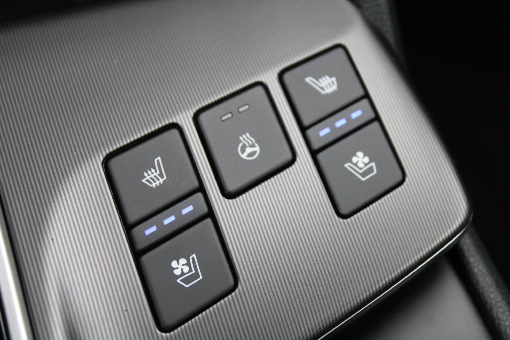 New 2027 Kia Sportage SX FWD image 41