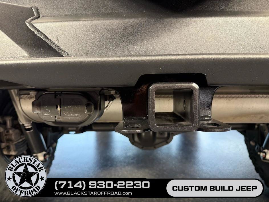 Used 2025 Jeep Wrangler Unlimited Rubicon AWD/4WD image 24