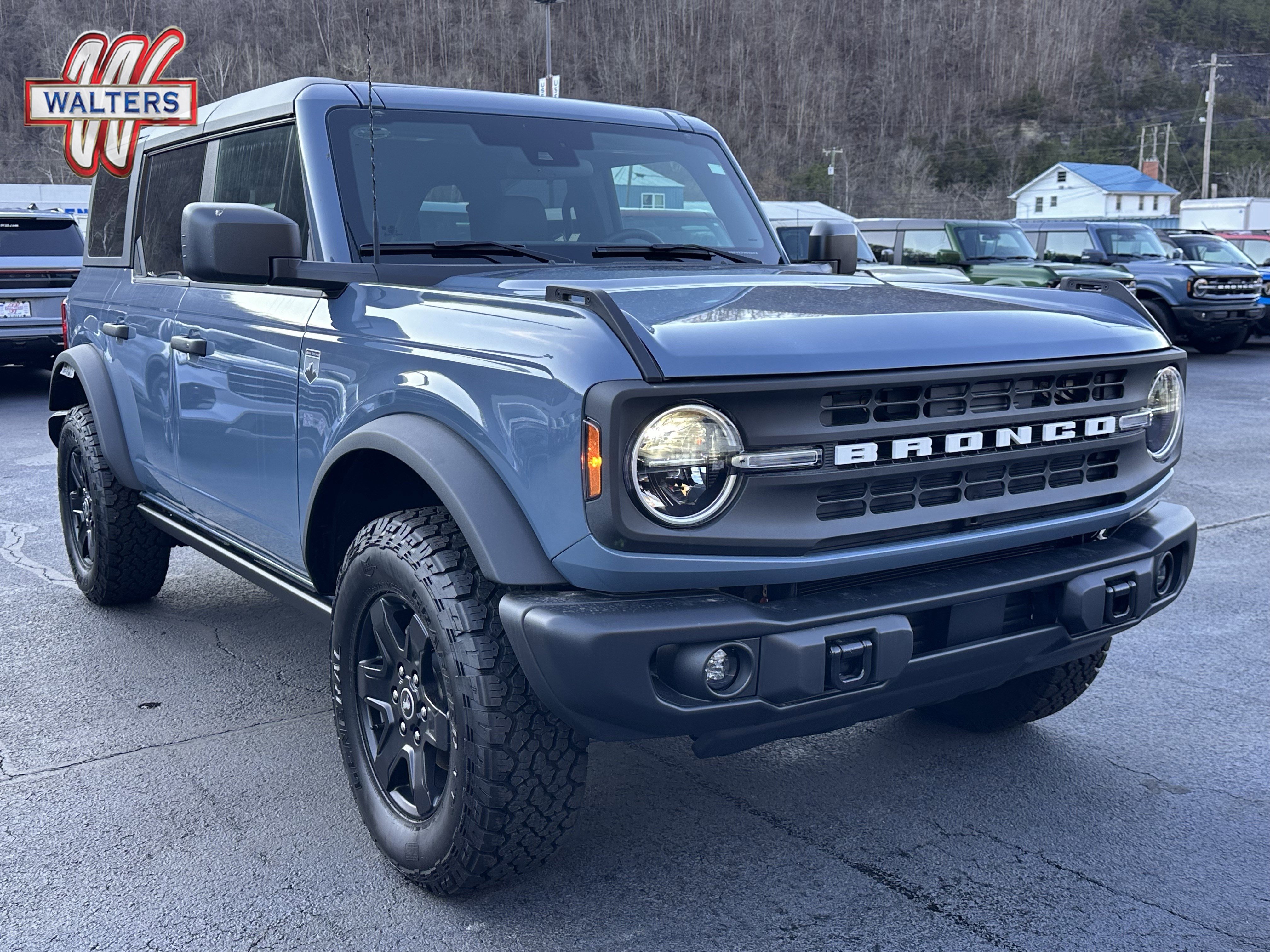 New 2025 Ford Bronco Big Bend w/ Black Diamond Package