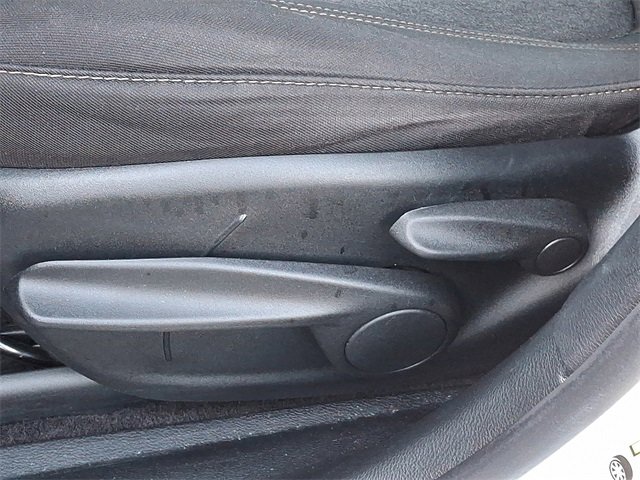 Used 2018 Jeep Cherokee Latitude w/ Altitude Package image 24