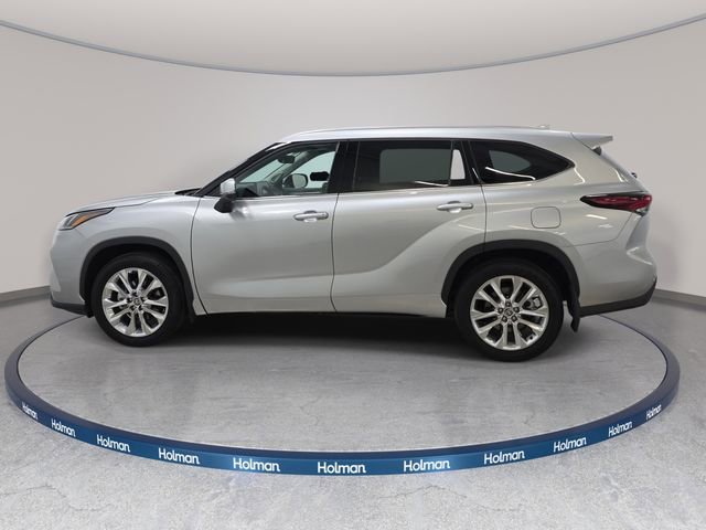 Certified 2025 Toyota Highlander Limited image 8