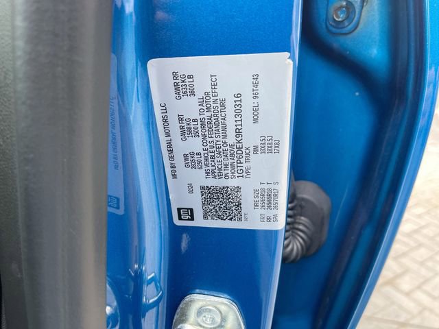 Used 2024 GMC Canyon AT4 image 33