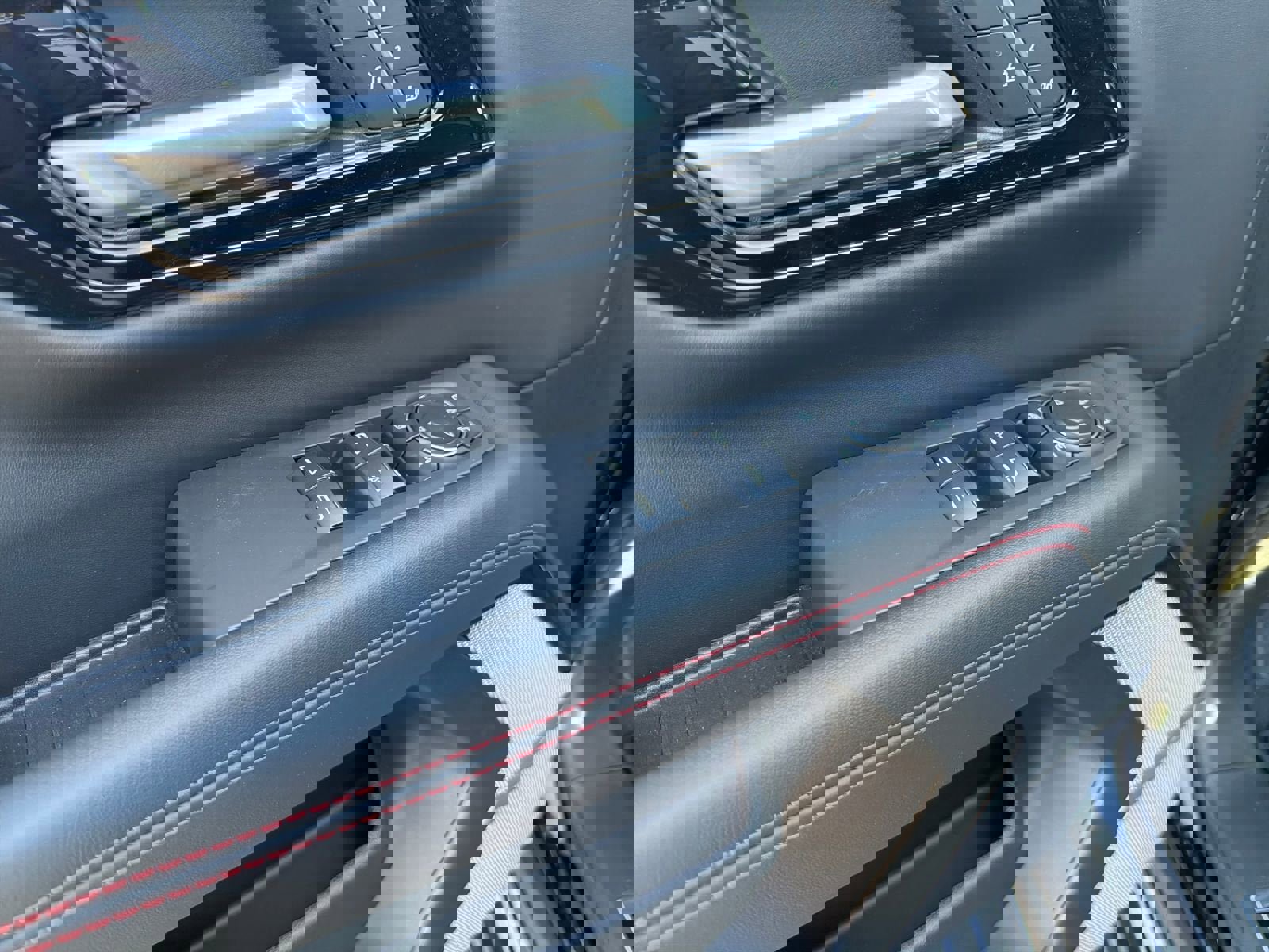 New 2026 GMC Yukon AT4 Ultimate image 30