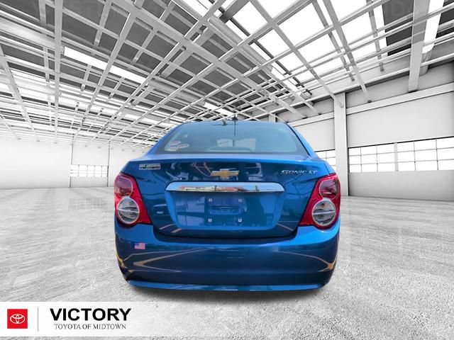 Used 2016 Chevrolet Sonic LT FWD image 4