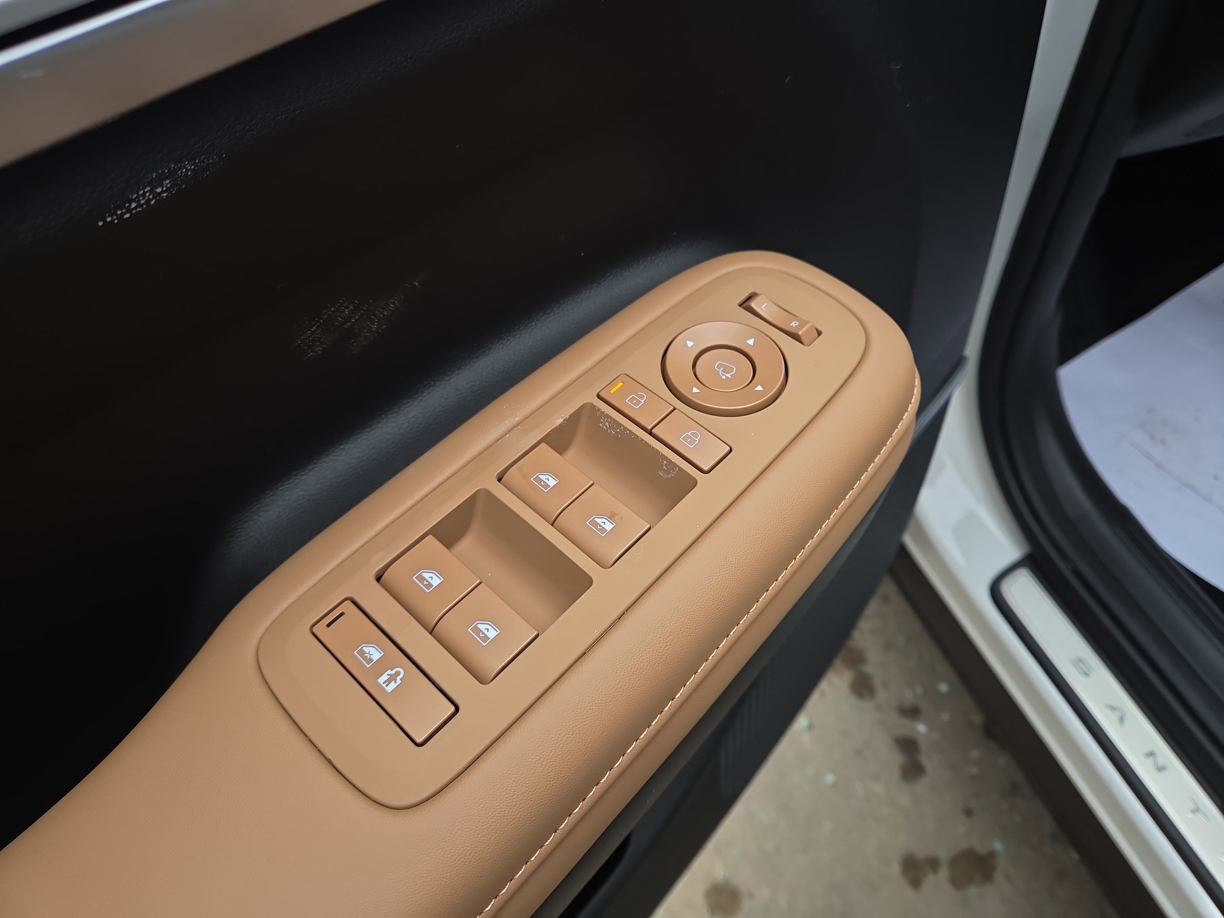 New 2026 Hyundai Santa Fe Calligraphy image 17