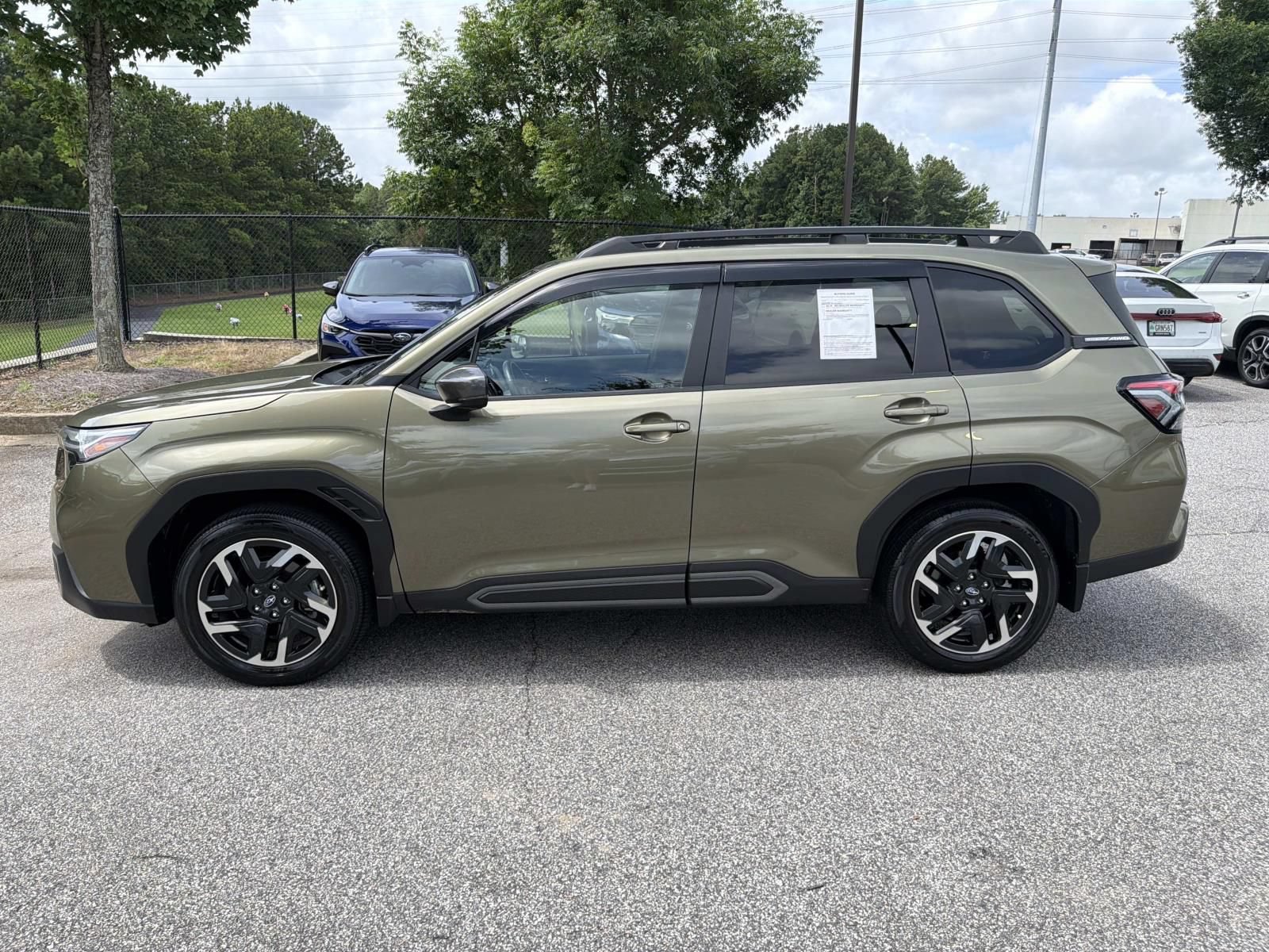 Used 2025 Subaru Forester Limited w/ Popular Package #2 AWD/4WD image 5