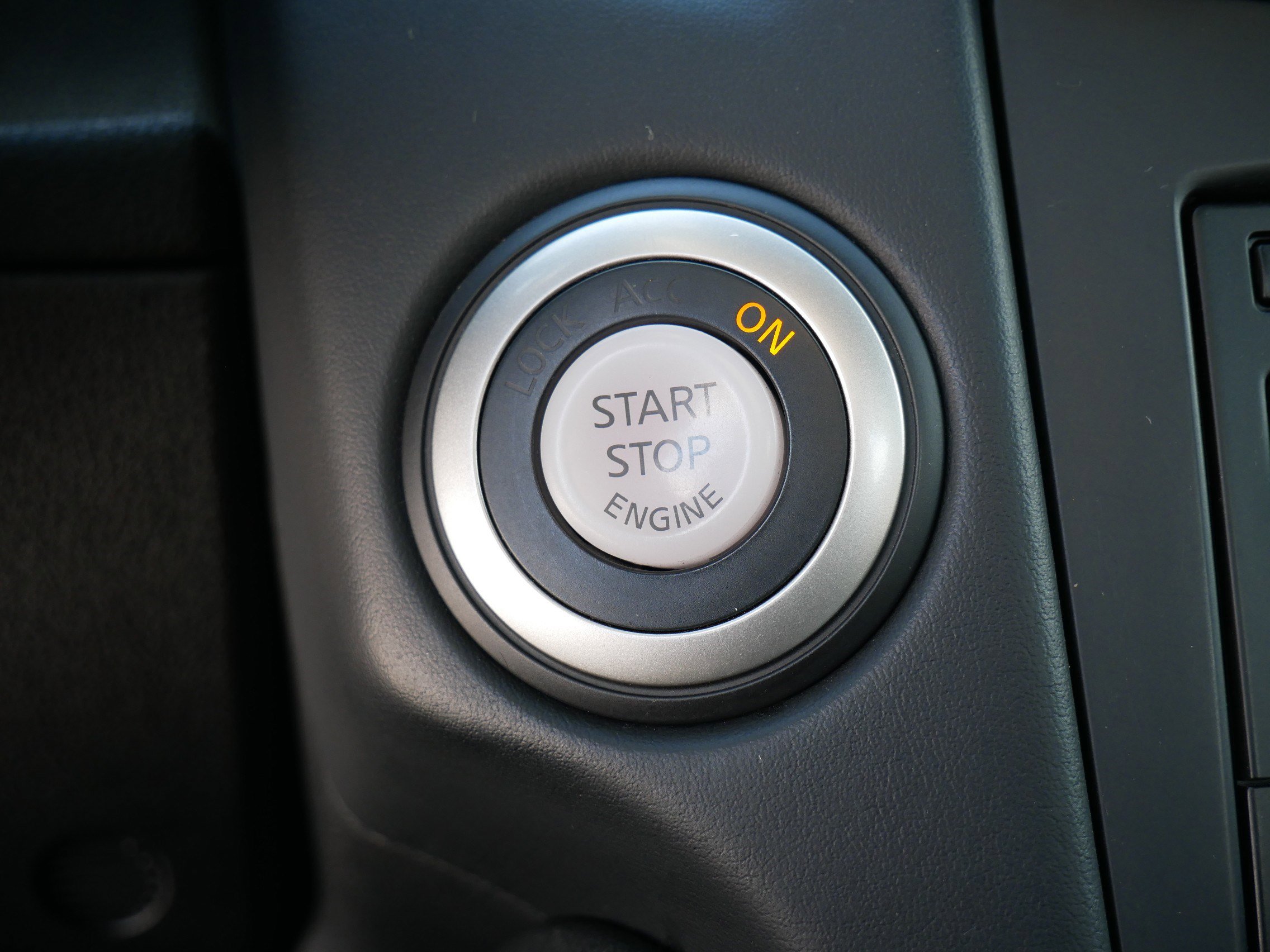 Used 2017 Nissan 370Z image 24