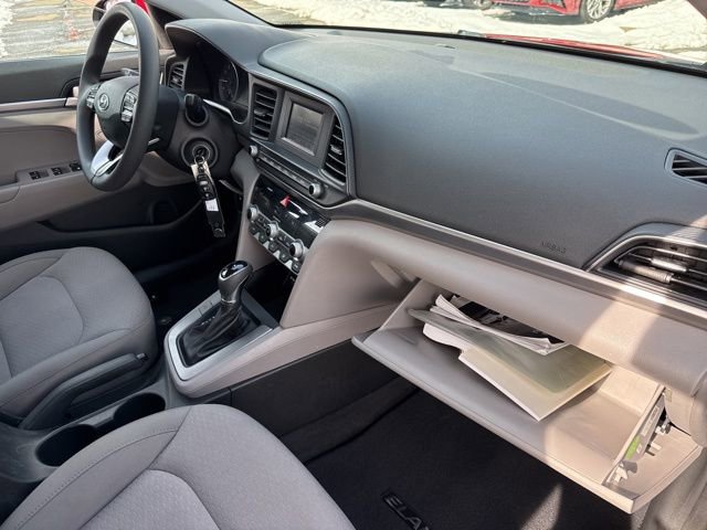 Used 2020 Hyundai Elantra SE image 23