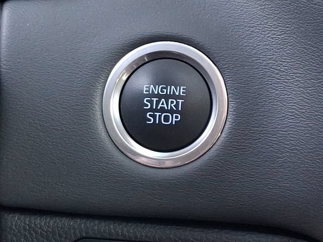 Used 2024 Toyota Tundra Platinum AWD/4WD image 23
