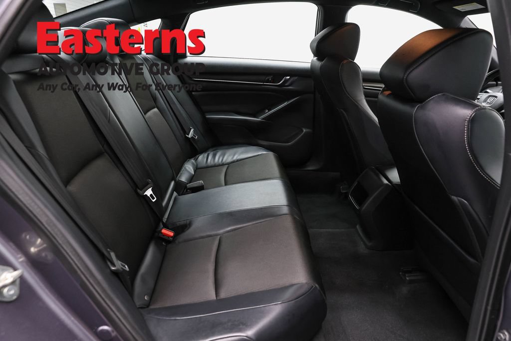 Used 2018 Honda Accord Sport image 21