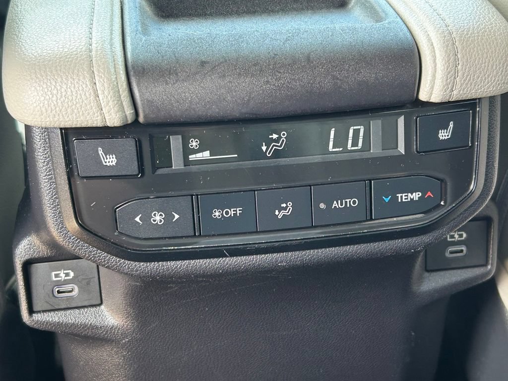 Certified 2024 Toyota Grand Highlander AWD Hybrid image 27