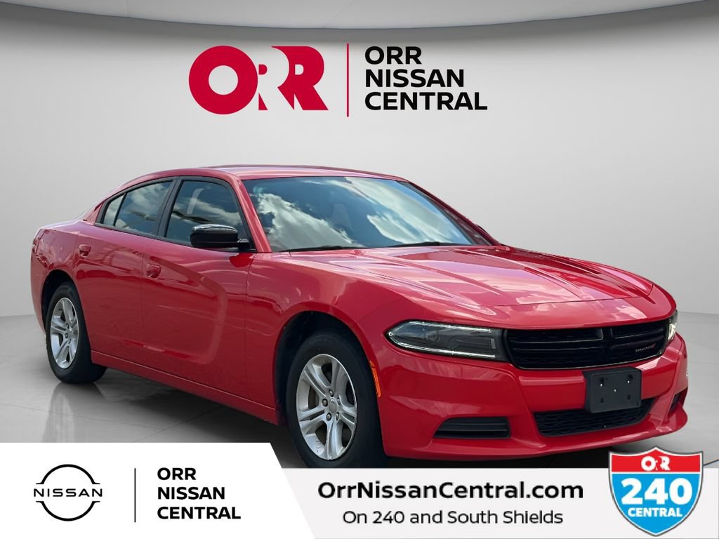 Used 2023 Dodge Charger SXT RWD image 3