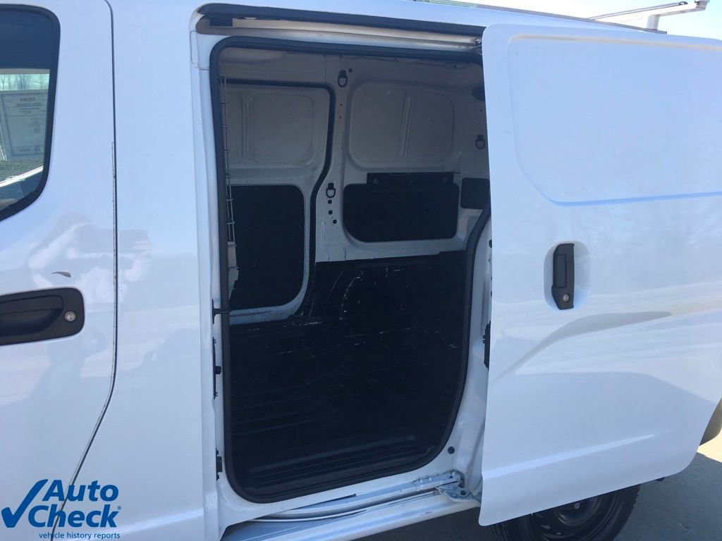 Used 2021 Nissan NV200 S image 11