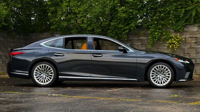 Certified 2024 Lexus LS 500 AWD image 3
