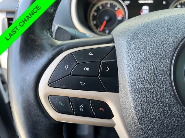 Used 2018 Jeep Cherokee Limited FWD image 17