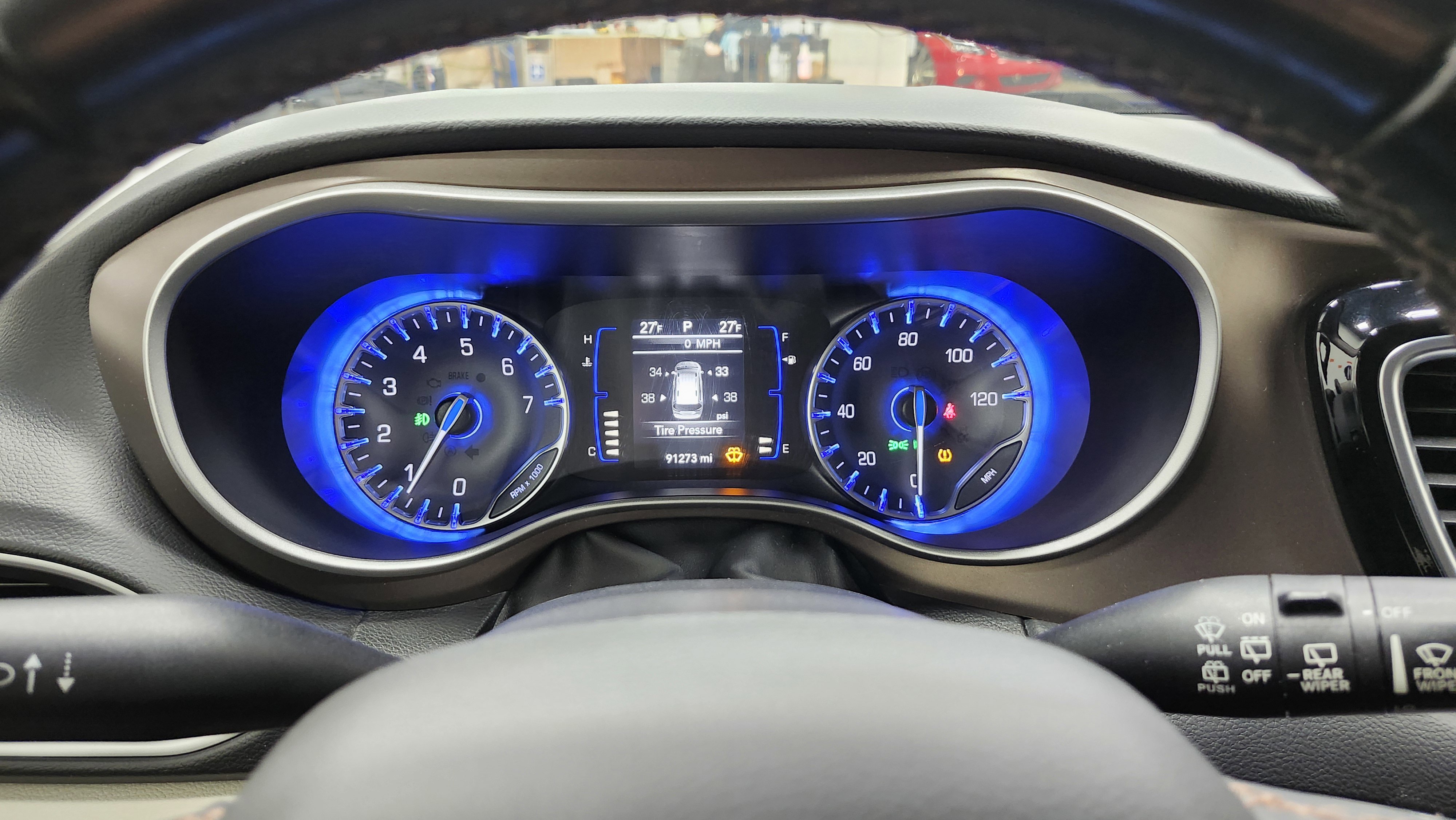 Used 2018 Chrysler Pacifica Touring-L image 25