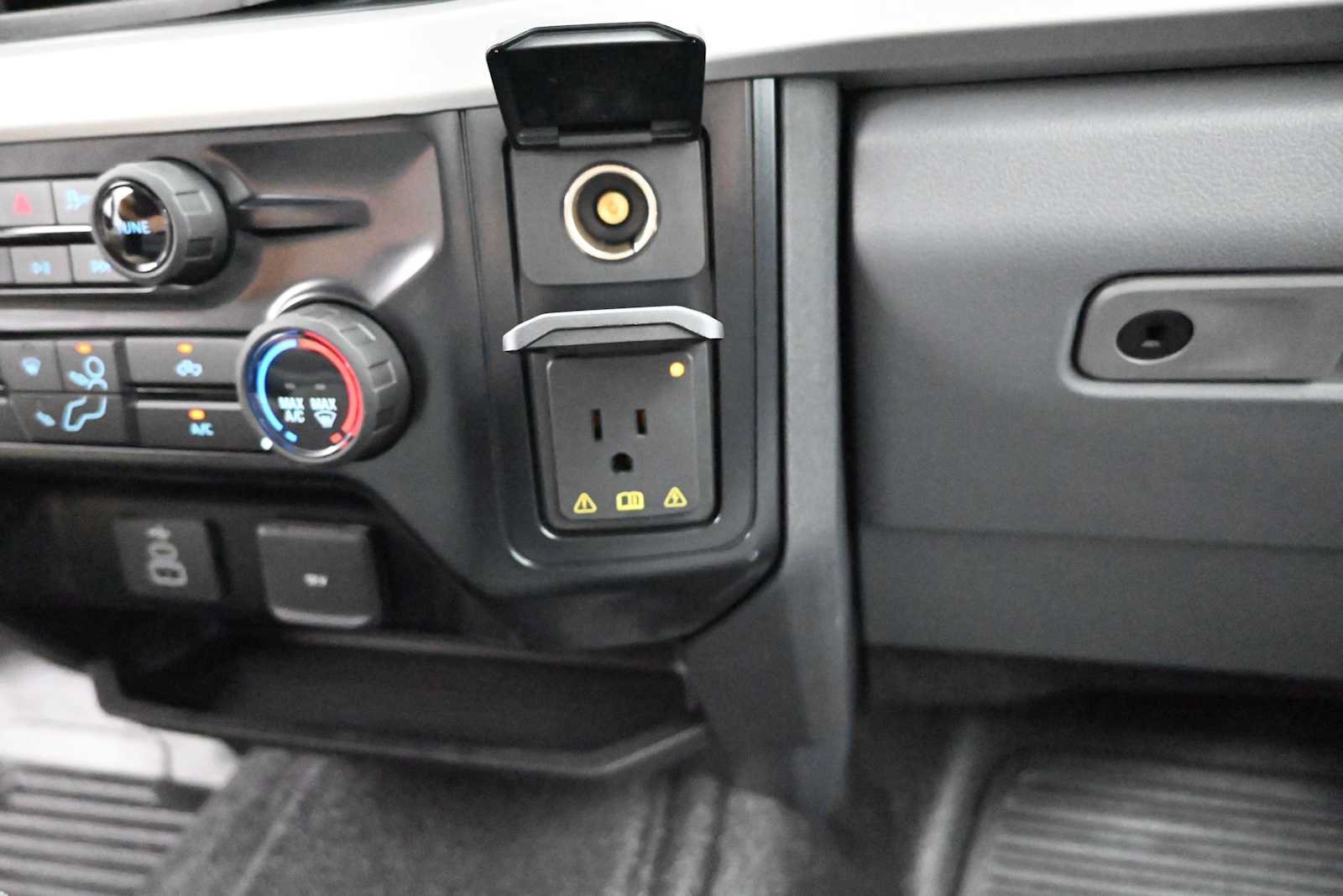 New 2026 Ford F350 XLT AWD/4WD image 52