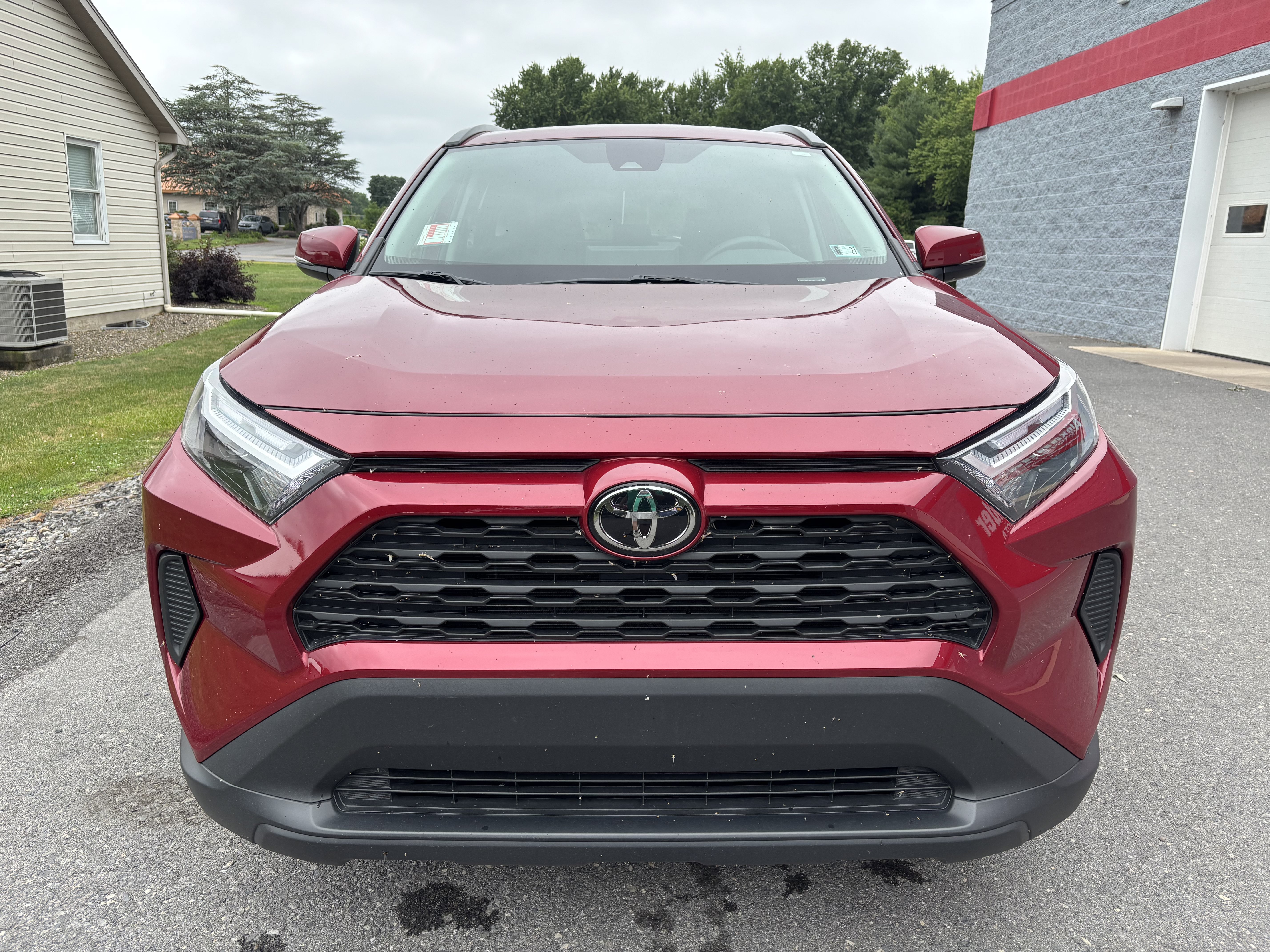 Certified 2025 Toyota RAV4 XLE AWD/4WD image 9