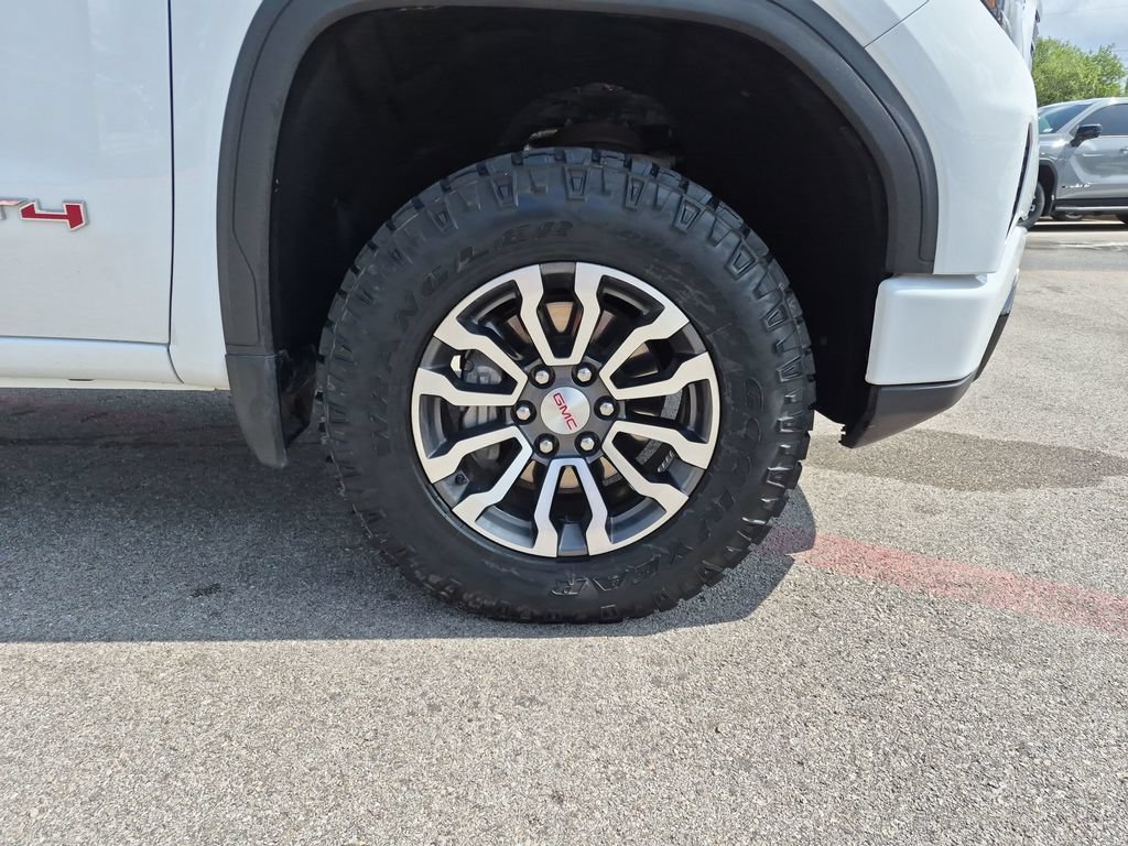 Used 2023 GMC Sierra 1500 AT4 AWD/4WD image 15
