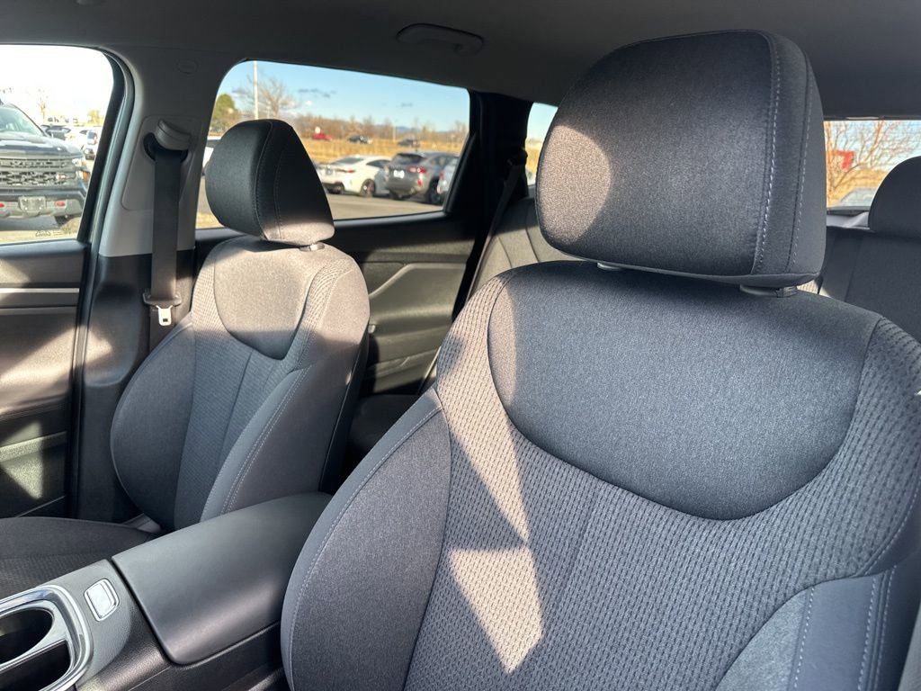Used 2023 Hyundai Santa Fe SE image 15
