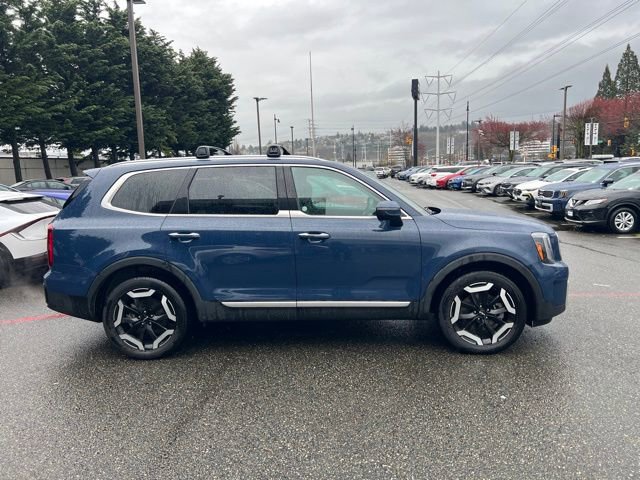 Certified 2025 Kia Telluride S image 4
