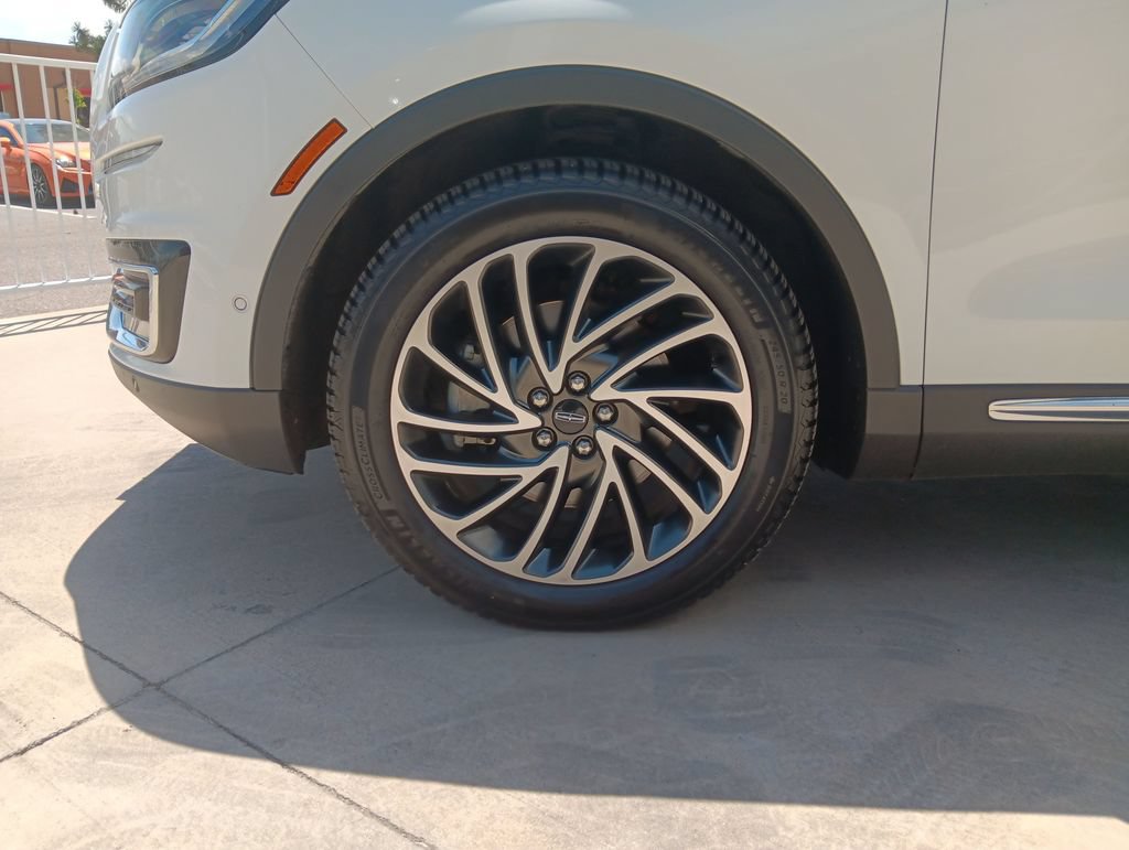 Used 2020 Lincoln Nautilus Reserve w/ Equipment Group 201A AWD/4WD image 27