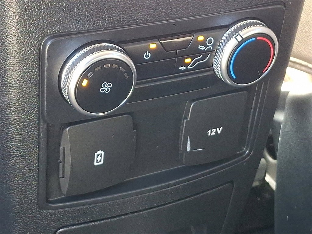 Certified 2022 Ford Explorer XLT w/ Equipment Group 202A image 10