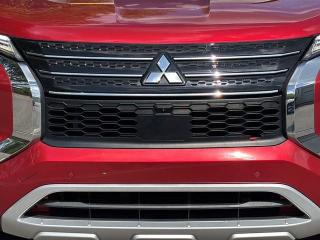 Used 2022 Mitsubishi Outlander SE image 9