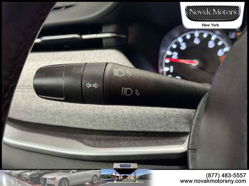 Used 2022 Jeep Compass Latitude image 17