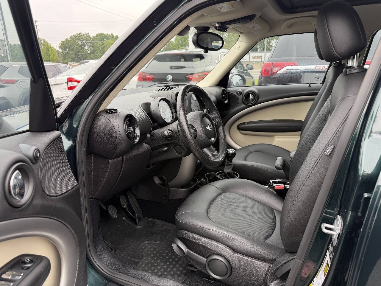 Used 2013 MINI Cooper Countryman FWD image 7
