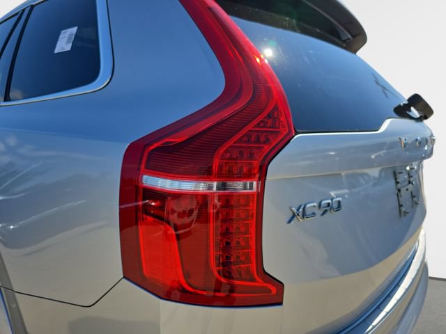 Used 2017 Volvo XC90 T6 Momentum w/ Vision Package AWD/4WD image 37