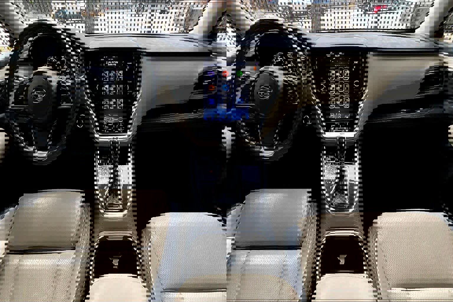 Used 2021 Subaru Outback Limited image 15