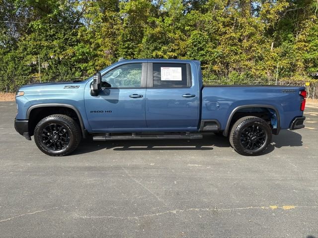 Used 2025 Chevrolet Silverado 2500 LT w/ Trail Boss Package AWD/4WD image 2