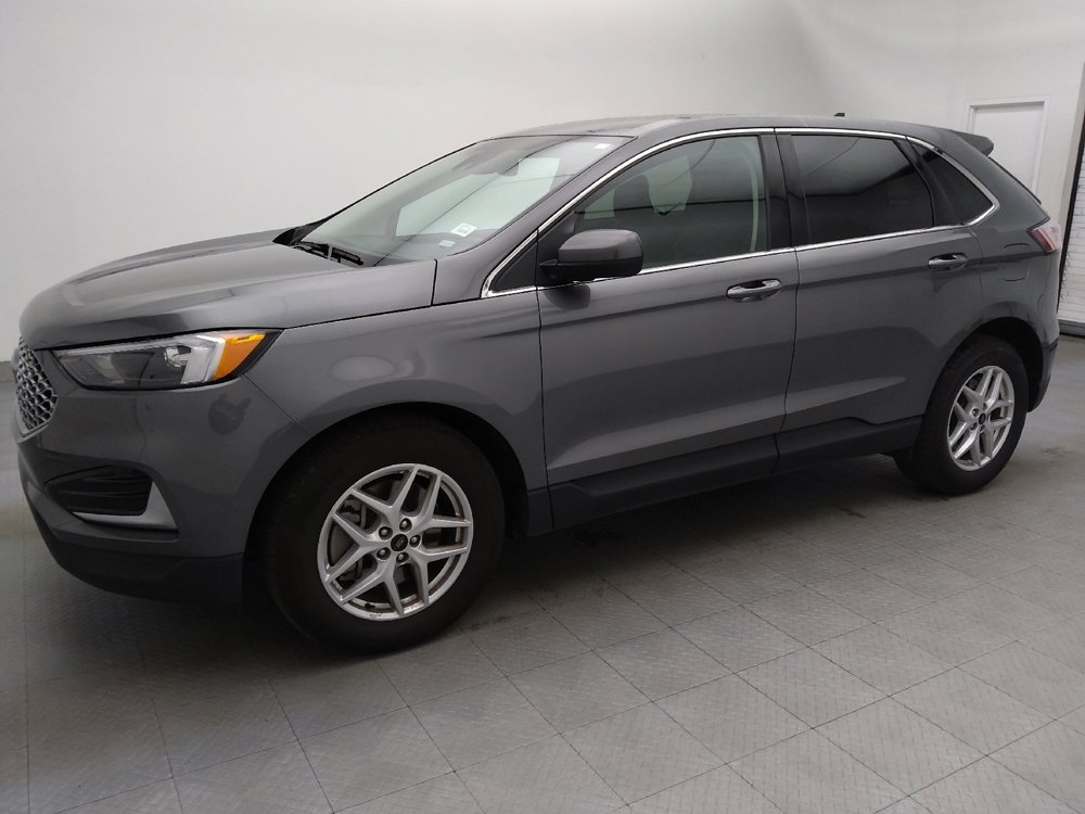 Used 2024 Ford Edge SEL image 2