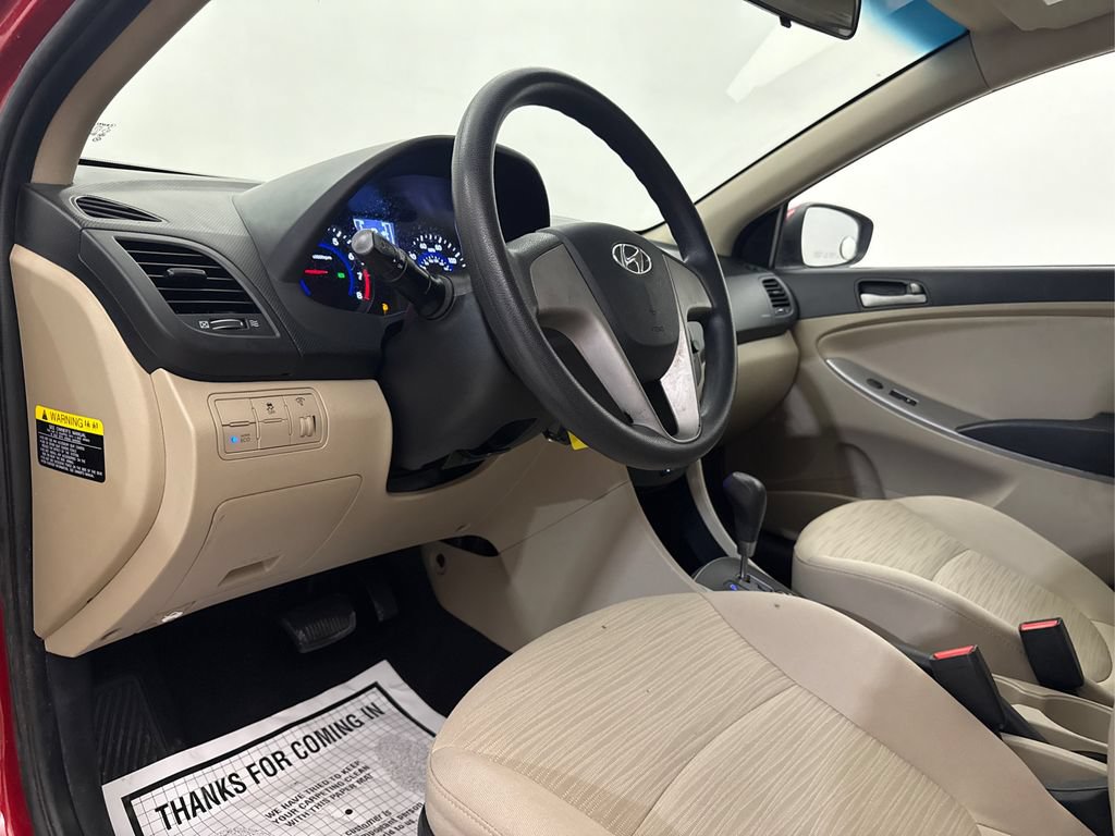 Used 2017 Hyundai Accent SE FWD image 32