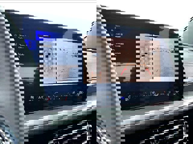 New 2026 Chevrolet Traverse LT w/ Driver Confidence Package image 16