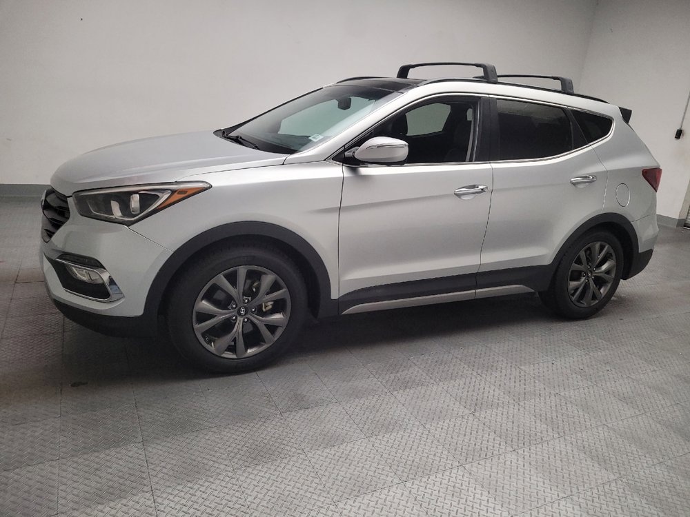 Used 2018 Hyundai Santa Fe Sport FWD image 2