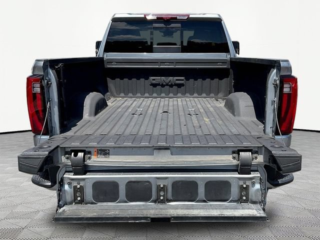 Used 2025 GMC Sierra 3500 Denali w/ Denali Reserve Package AWD/4WD image 9