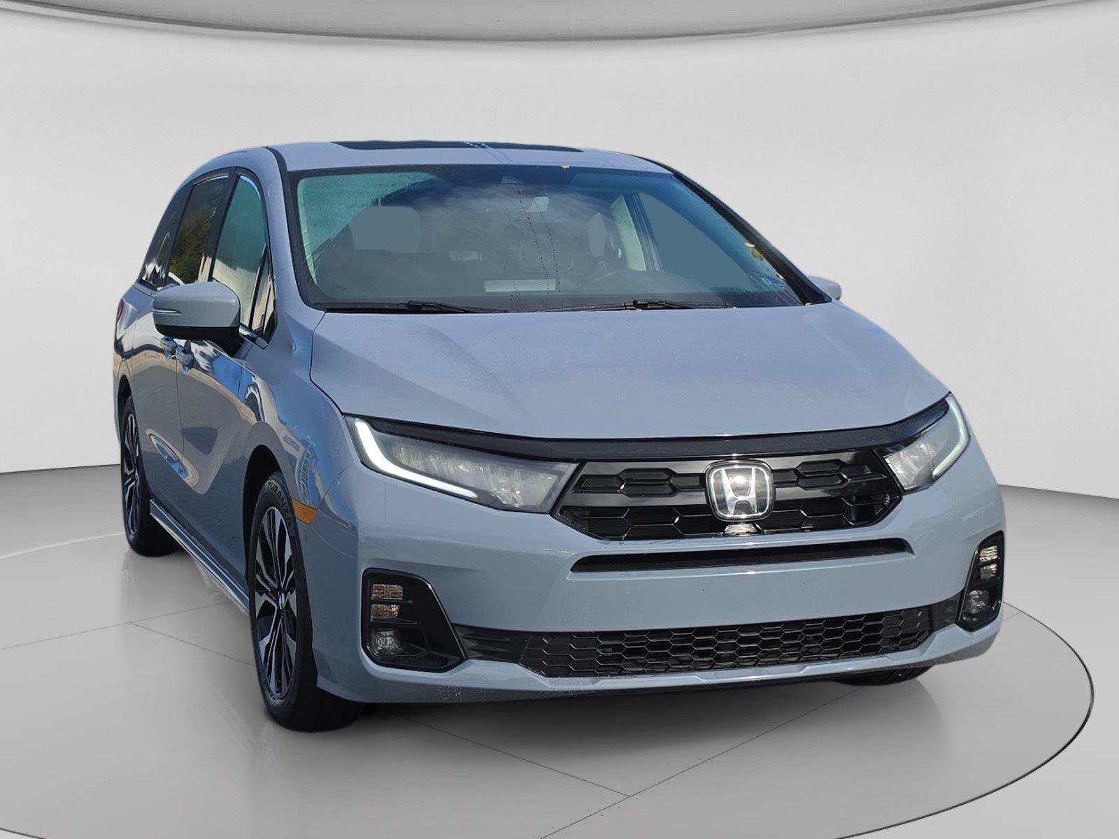 Used 2026 Honda Odyssey Elite image 7