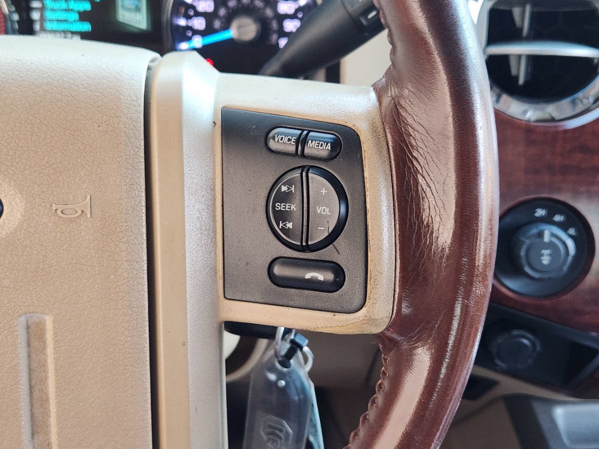 Used 2011 Ford F250 King Ranch w/ King Ranch w/Chrome Pkg AWD/4WD image 54