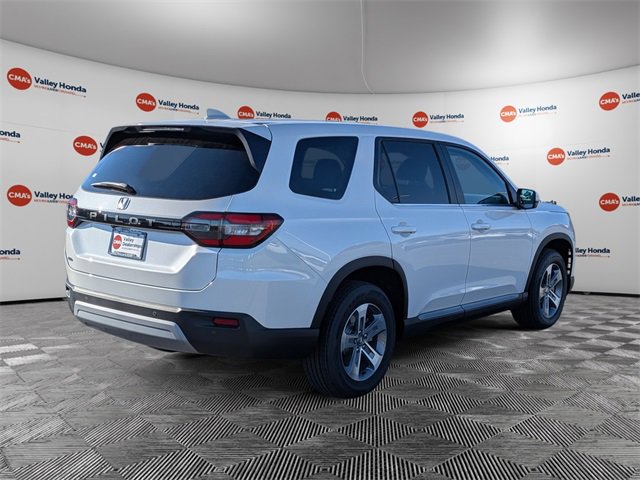 New 2025 Honda Pilot EX-L image 5