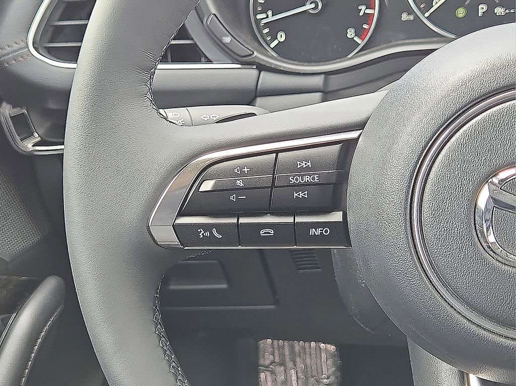 New 2025 MAZDA MAZDA3 2.5 Turbo Sedan w/Premium Plus image 17