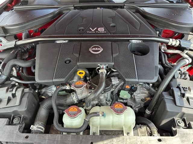 Used 2025 Nissan Z NISMO RWD image 12