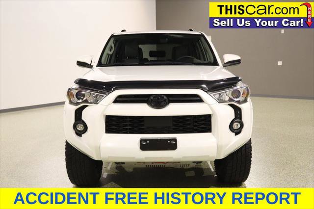 Used 2021 Toyota 4Runner SR5 image 2