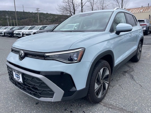 New 2026 Volkswagen Taos SE