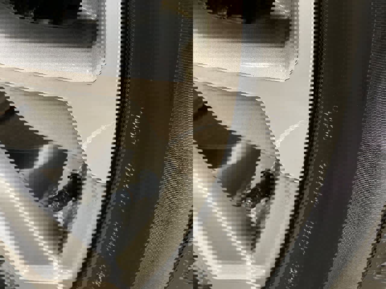 Used 2021 GMC Yukon Denali w/ Denali Premium Package image 35